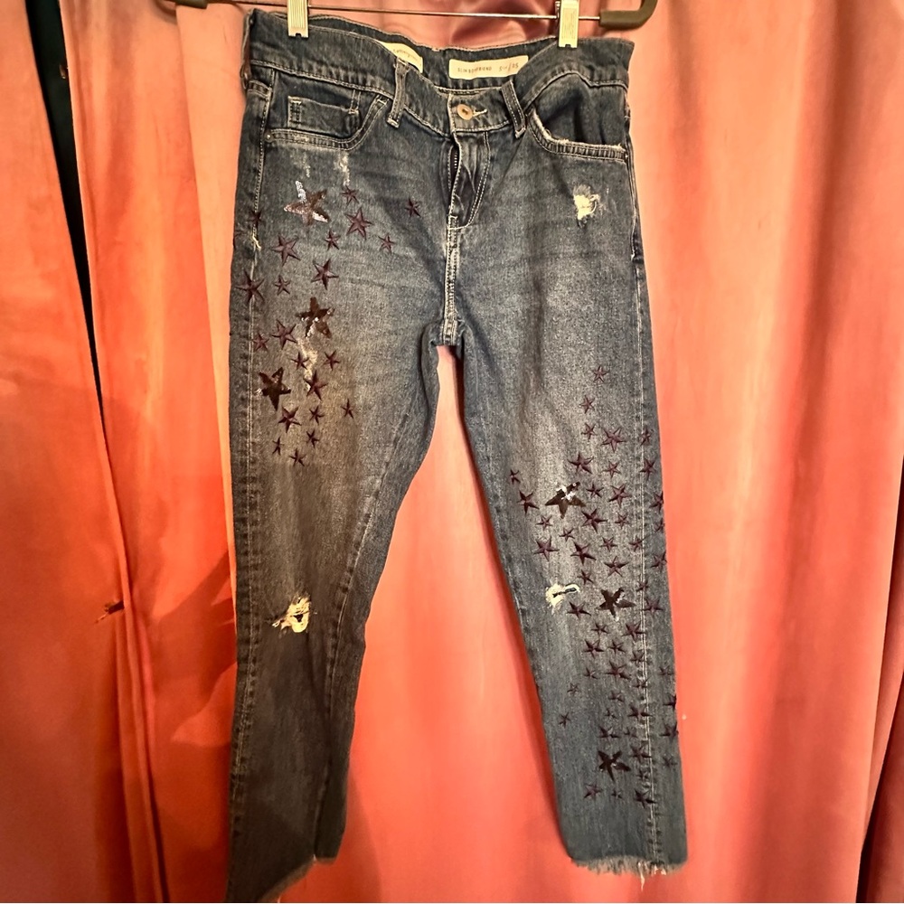 Pilcro Blue Ankle Cropped Jeans with Distressed Details